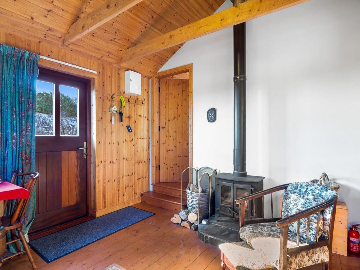 Seaside Log Cabin, Carna别墅 外观 照片