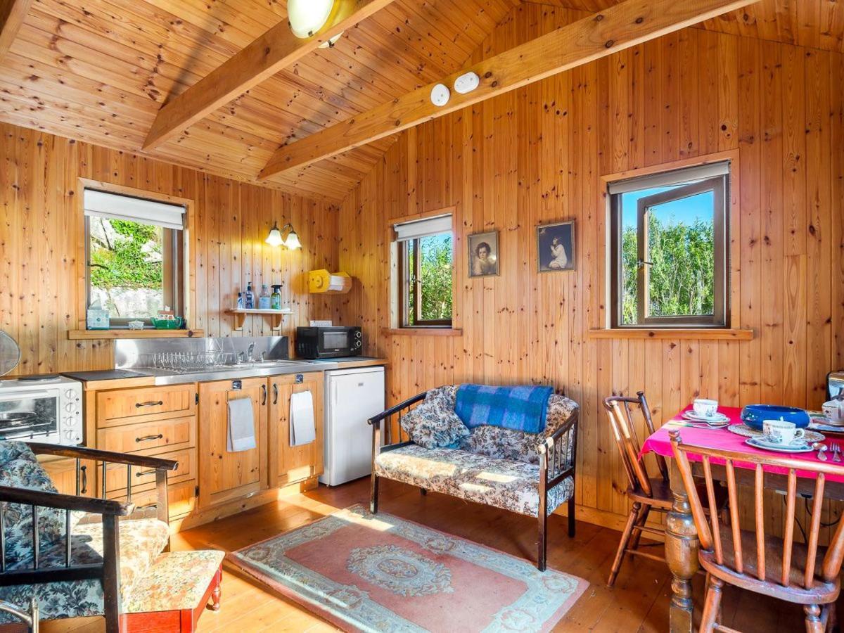 Seaside Log Cabin, Carna别墅 外观 照片